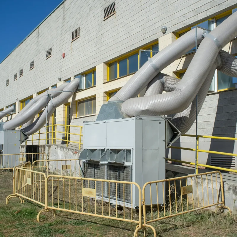 Noleggio rooftop: la soluzione compatta per climatizzare grandi spazi
